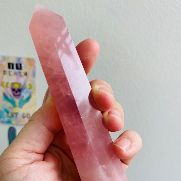 Rose quartz crystal tower! 6” tall! Grade A. Bubblegum pink! Heart healer! - Picture 2 of 6